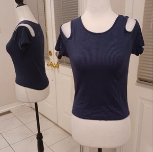 4/$40 Blue Ribbed Cold-Shoulder Tee - Size Medium